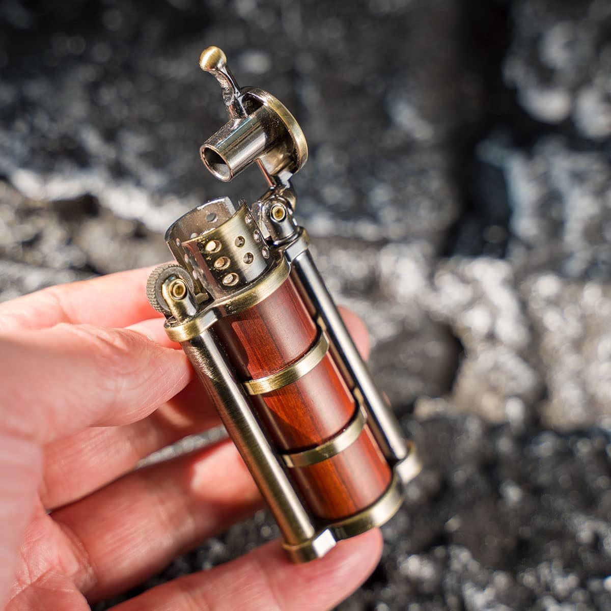Rosewood Case Antique Style Petrol Kerosene Soft Flame Cylinder Type Windproof Lighter