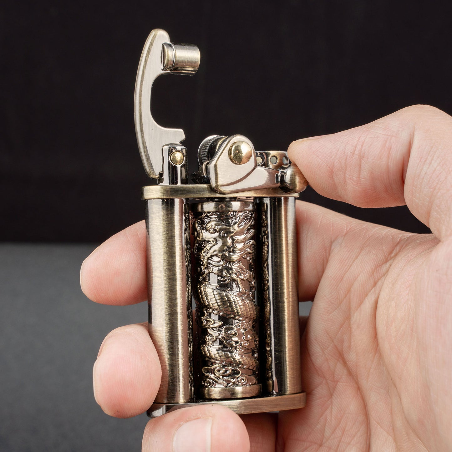 Antique Type Rotatable Dragon Pillar Soft Flame Rocker Arm Petrol Kerosene Lighter