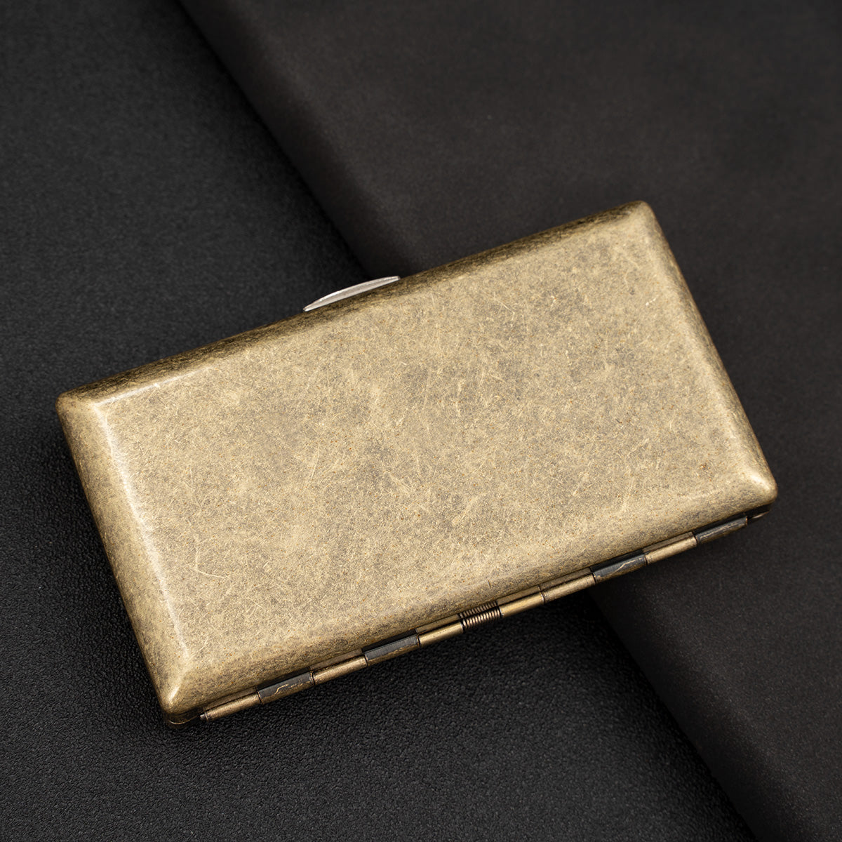 Retro Metal Cigarette Case - Antique Brass, Double-Sided Spring Clip Holder for Regular & 100s Cigarettes, Crush-Proof Portable Box