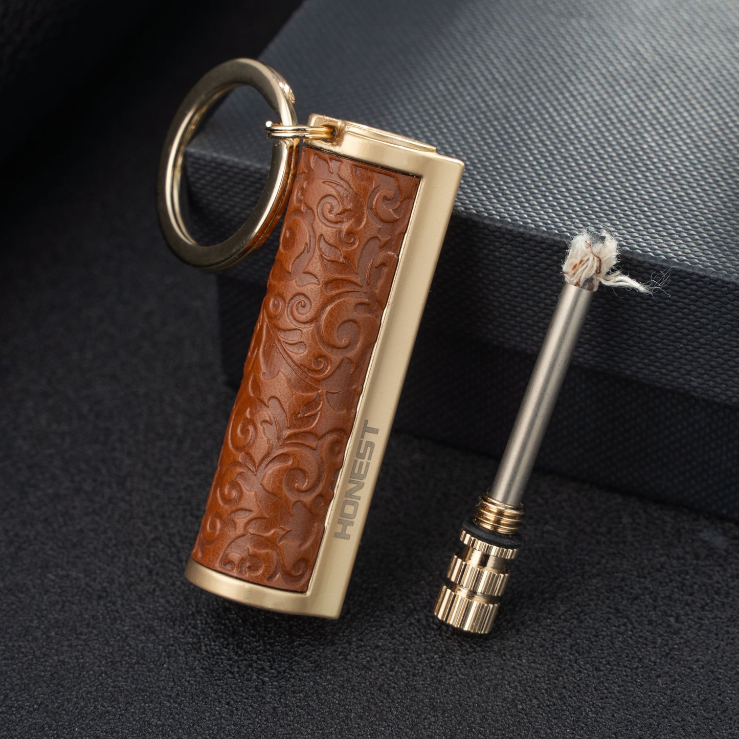 Kerosene Lighter Permanent Match Keychain Lighter Waterproof Matchstick Survival Flint Fire Starter
