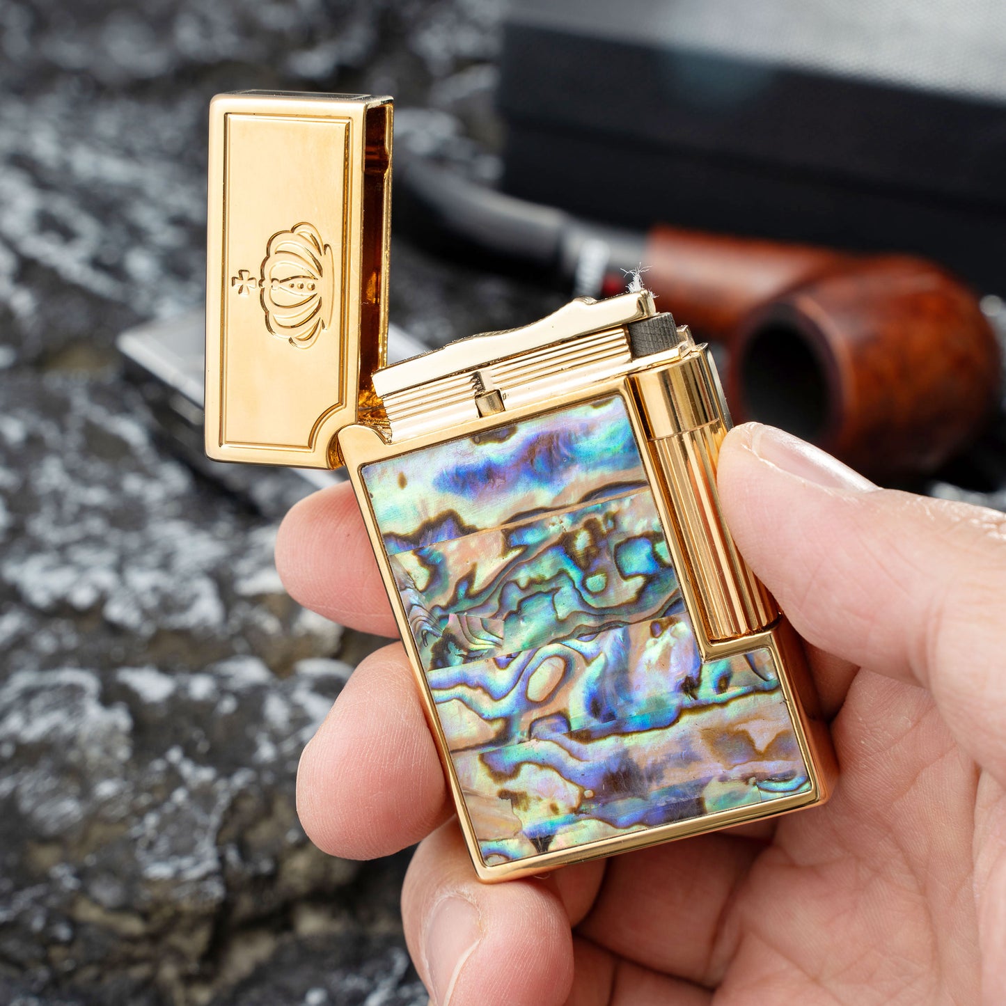 Classic Soft Flame Inlaid Paua Shell Kerosene Lighter Side Wheel Lighter Fluid Refillable Lighter